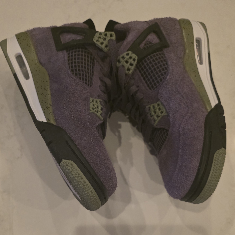 Brand New Never Worn!! Size 8 Air Jordan 4 Retro Mid Canyon Purple Suede - Picture 9 of 14